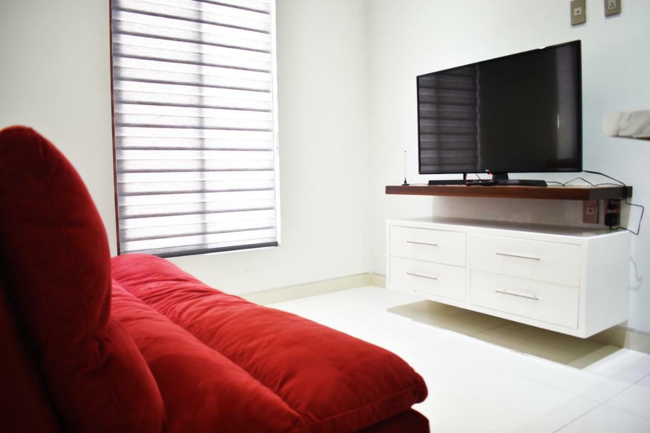En El Centro 3 Hermoso Loft Familiar Ac Wifi 300 Mbps Aguascalientes Exterior photo